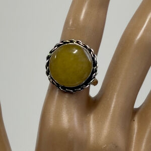 Hand crafted aventuraventuri Gemstone Round Ring Silver Plated 925 Size 7.75 New